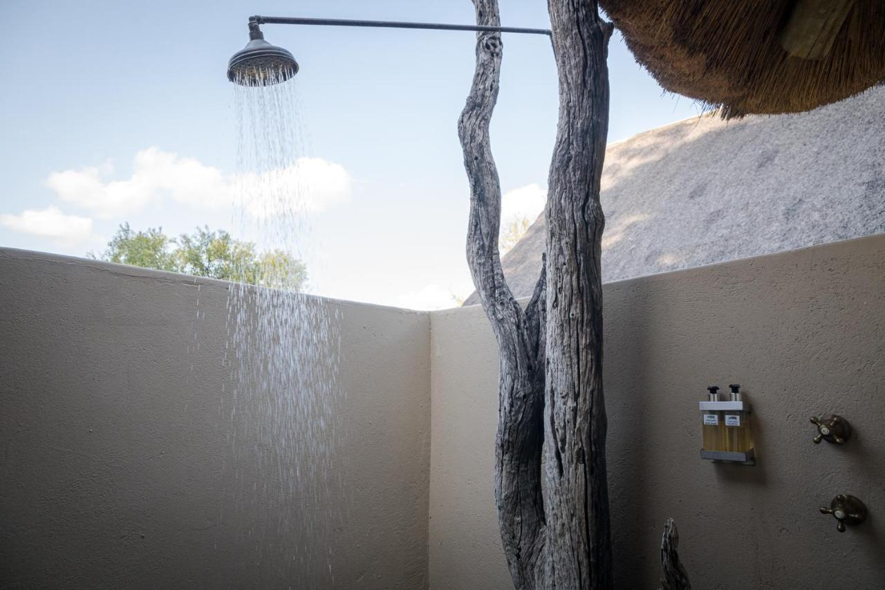Umkumbe Safari Lodge Riverside Skukuza Kültér fotó