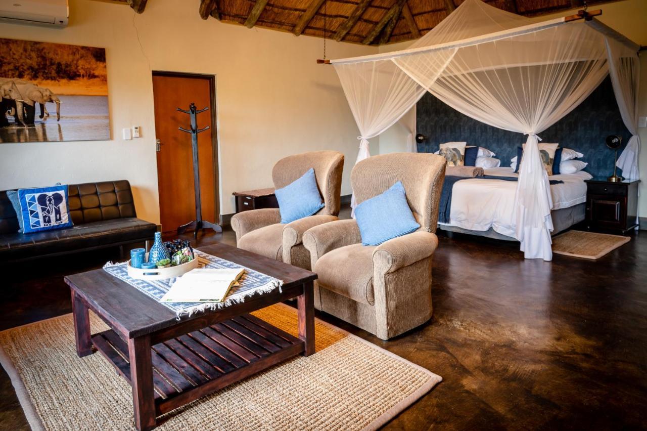 Umkumbe Safari Lodge Riverside Skukuza Kültér fotó